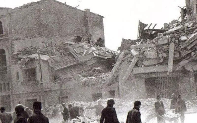 82 de ani de la bombardamentele din 4 aprilie 1944. Ziua în care Bucureștiul a fost lovit devastator