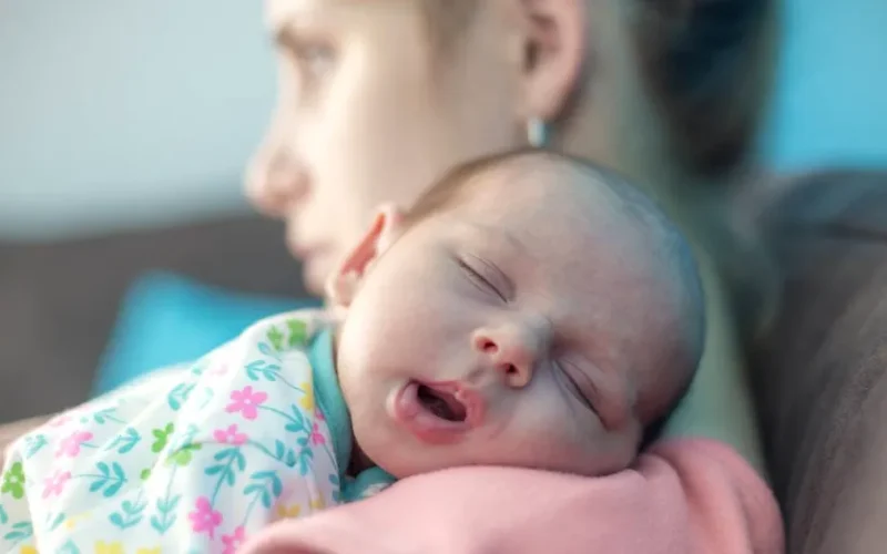 5 simptome după naștere pe care proaspetele mame nu ar trebui să le ignore. Când este necesar un consult medical